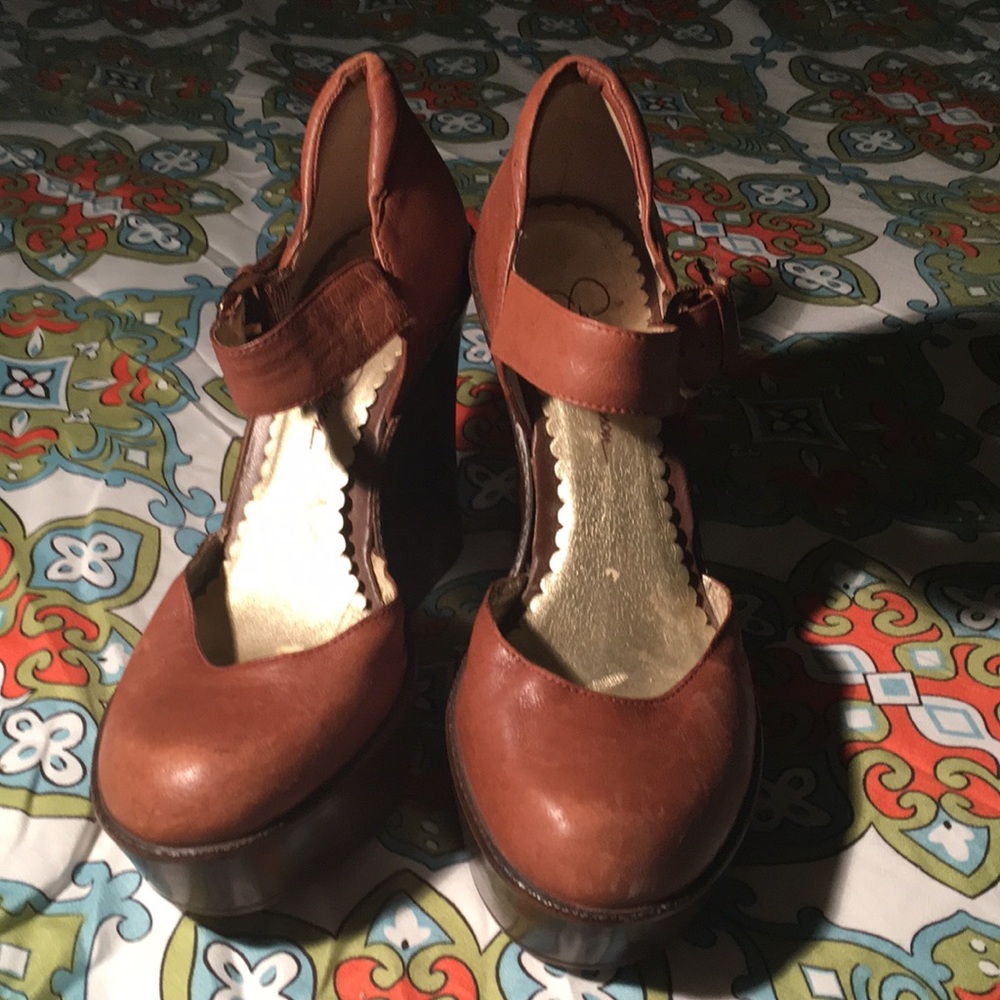 Brown leather heels